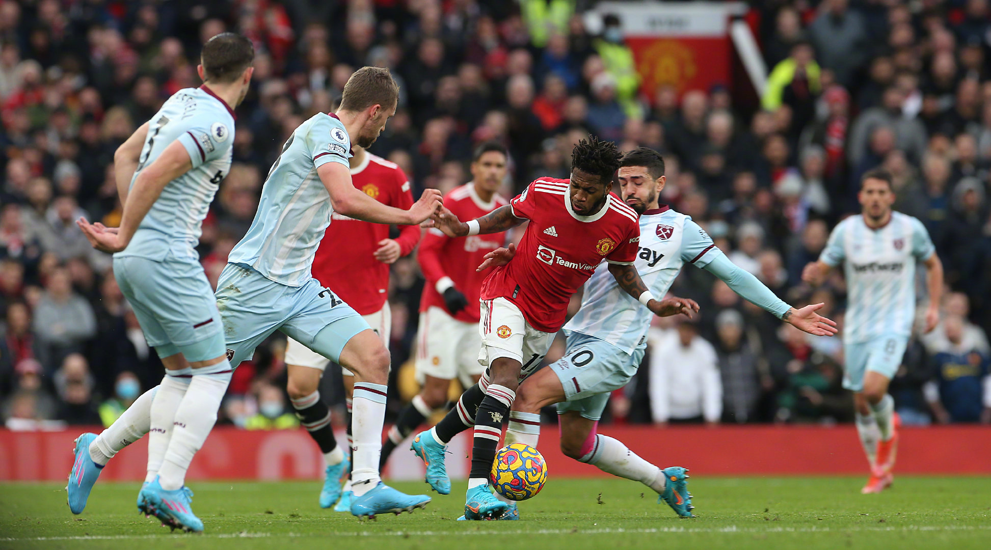 赛中的一场 赛中的一场